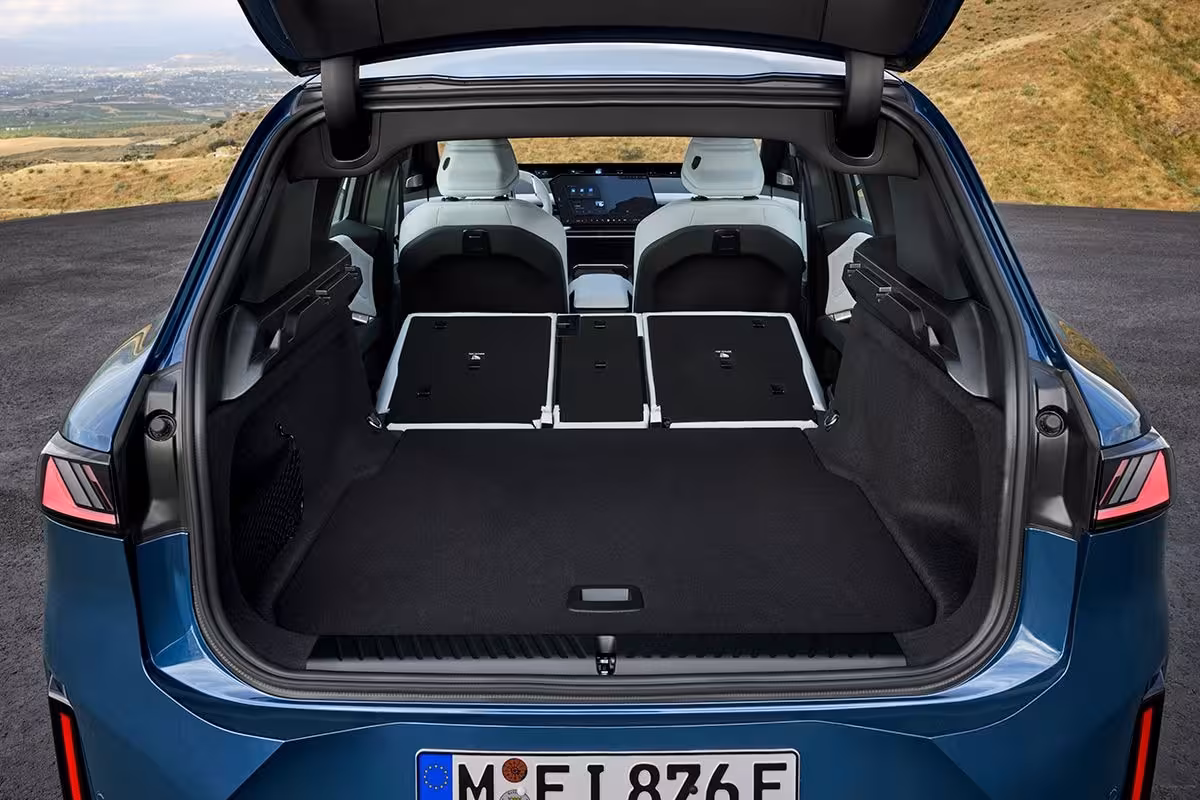 BMW iX3