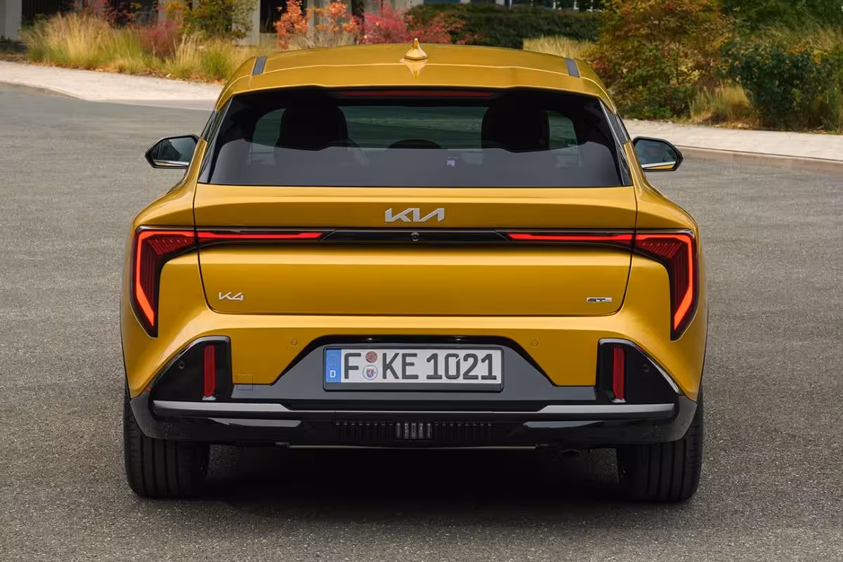 Kia K4