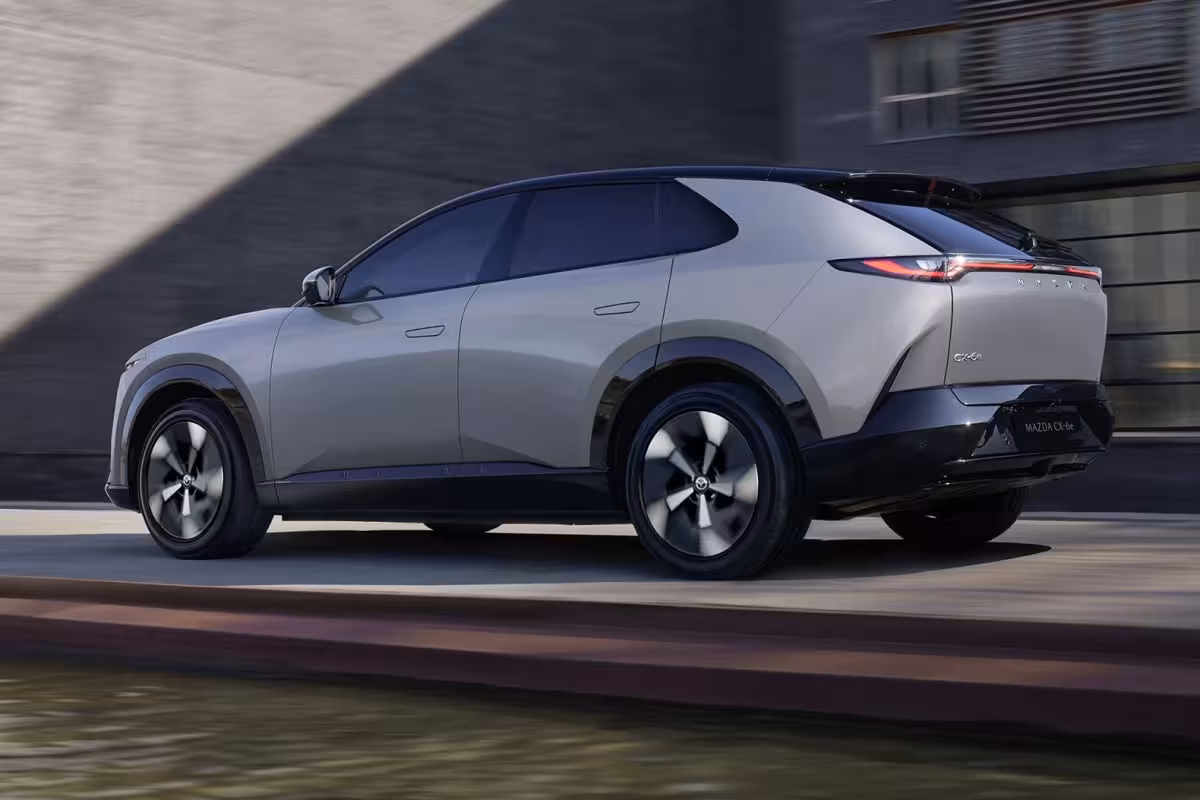 Mazda CX-6e