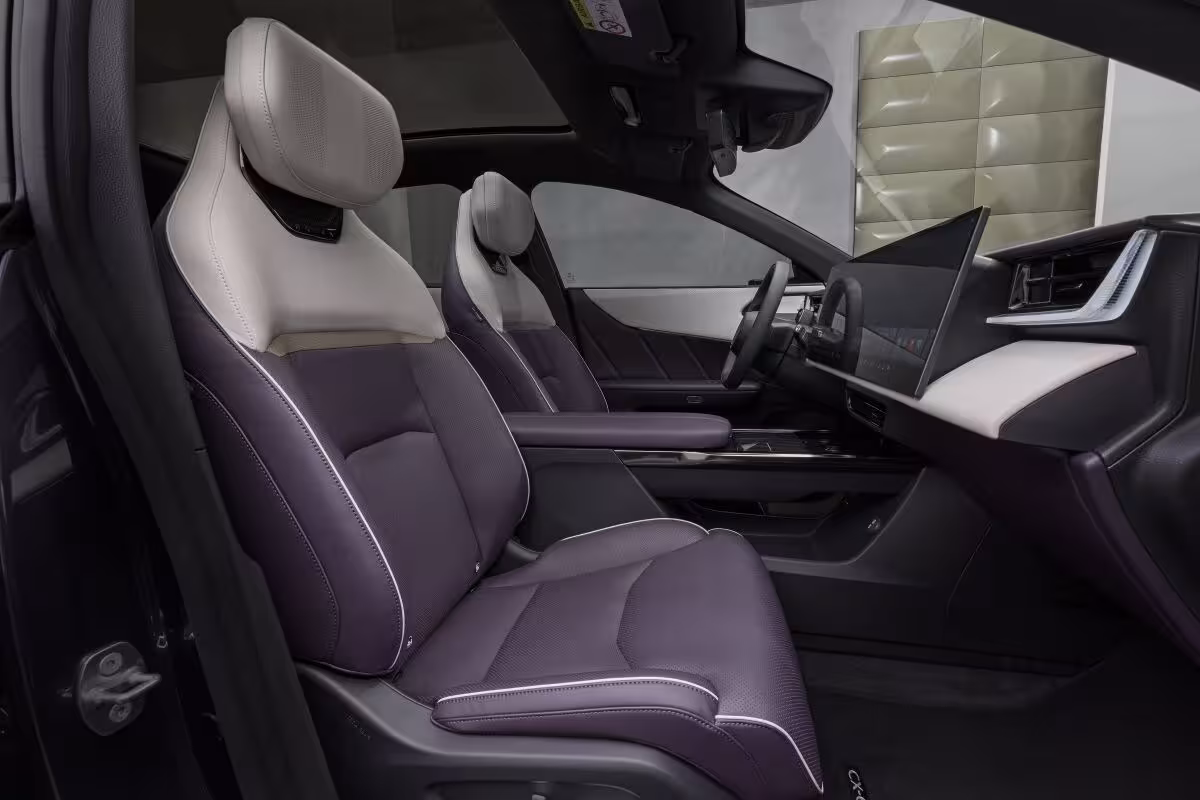 Mazda CX-6e