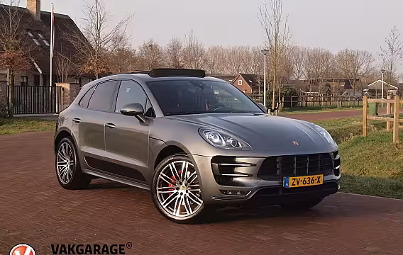 Porsche Macan 3.6 Turbo 400PK | Panoramadak | BOSE | Stoelmemory | Leer | 21 inch |