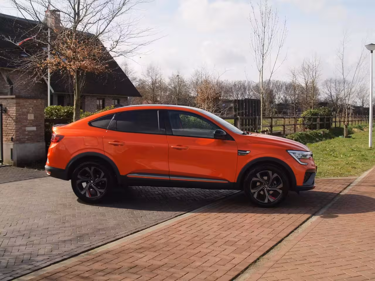 Renault Arkana 1.6 E-Tech Hybrid 145 R.S. Line | Camera | Cruise Control | Stoel/Stuurverwarming | NL-Aut