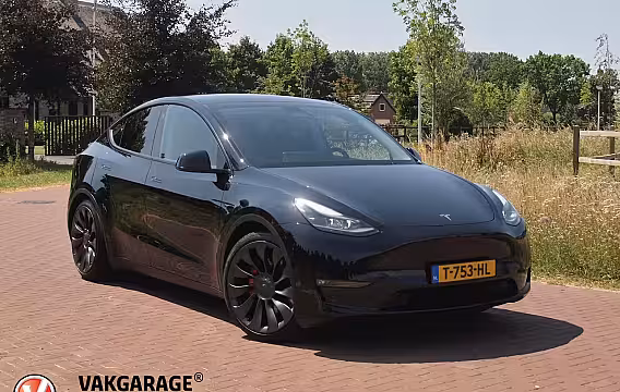 Tesla Model Y Performance AWD 75 kWh 450PK | SOH 92% | Panoramadak | Camera | Trekhaak | Full Self Drivi