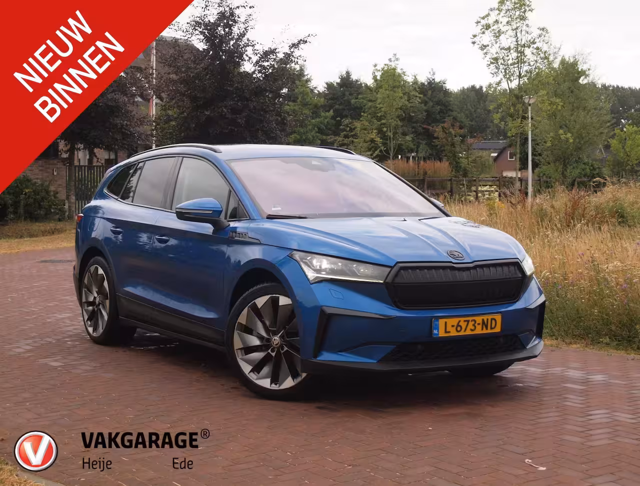 Skoda Enyaq iV 80 First Edition | SOH 90% | Camera | Trekhaak | Leer | Warmtepomp | Sfeerverlichting | Ap