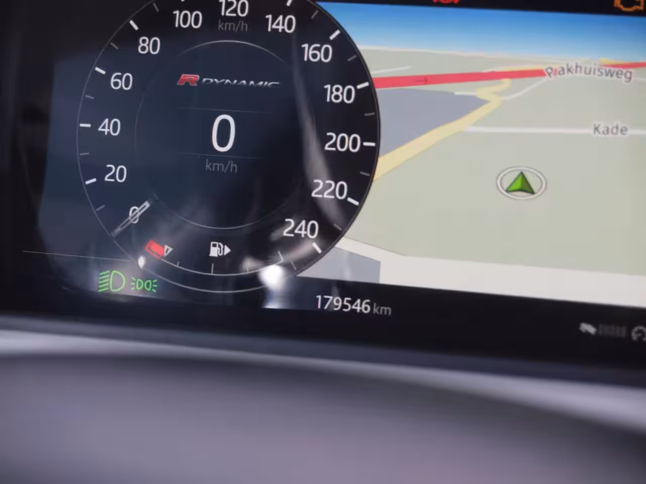 Land Rover Range Rover Velar 2.0 I4 Turbo AWD S | Panoramadak | 360 Camera | Meridian Surround | Apple Carplay |