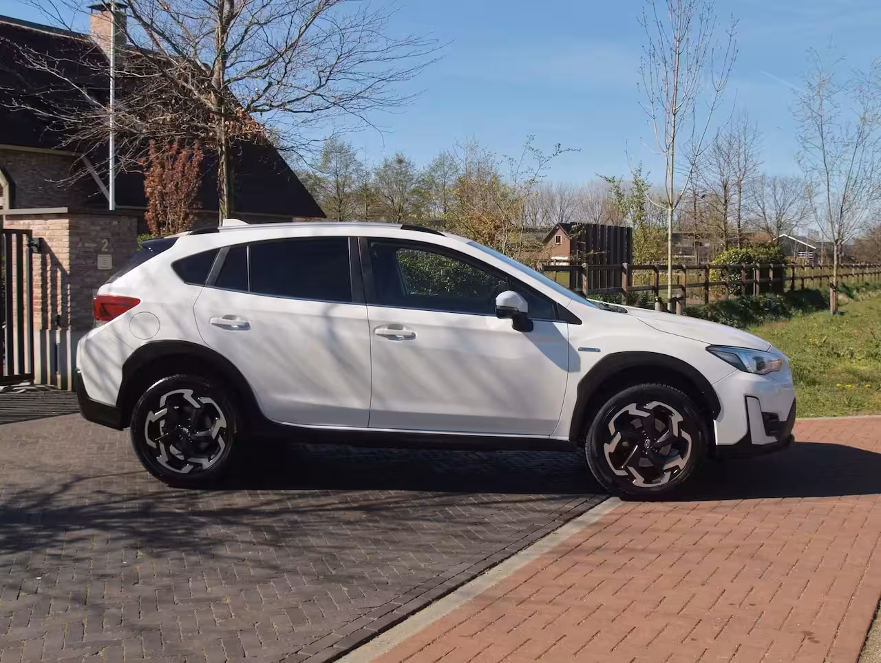 Subaru XV 2.0i e-BOXER | Trekhaak | Trekgewicht geremd 1270kg | Camera | NL-Auto |