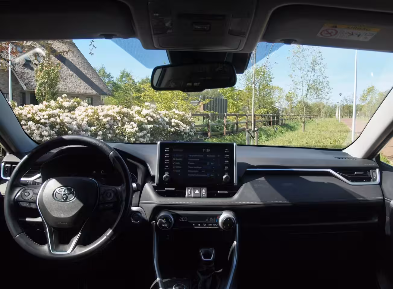 Toyota RAV4 2.5 Hybrid AWD Active | Camera | Trekhaak 1650 trek gewicht | Apple Carplay | Navi | Cruis