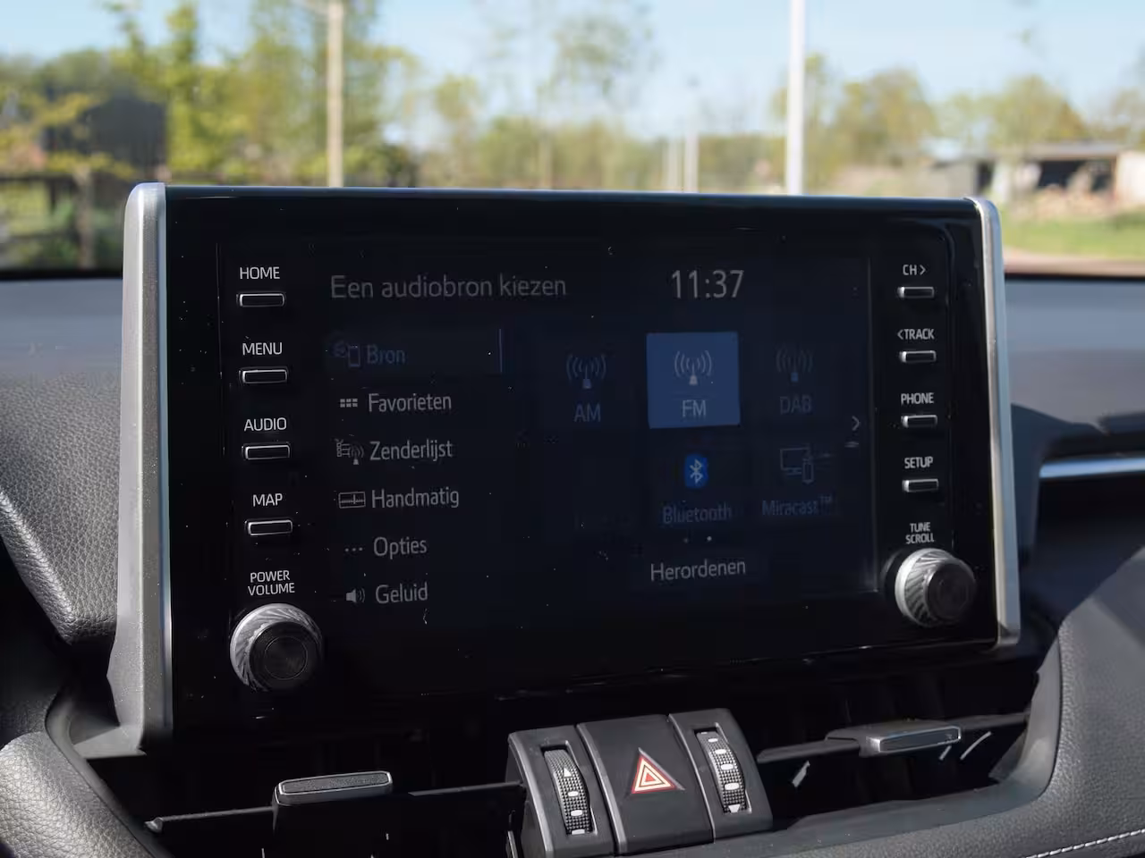 Toyota RAV4 2.5 Hybrid AWD Active | Camera | Trekhaak 1650 trek gewicht | Apple Carplay | Navi | Cruis