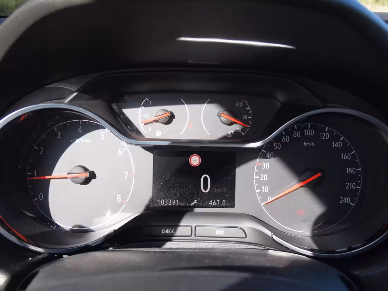 Opel Grandland X 1.2 Turbo Ultimate | Apple Carplay | Cruise Control | Parkeersensoren | Leder-pakket |