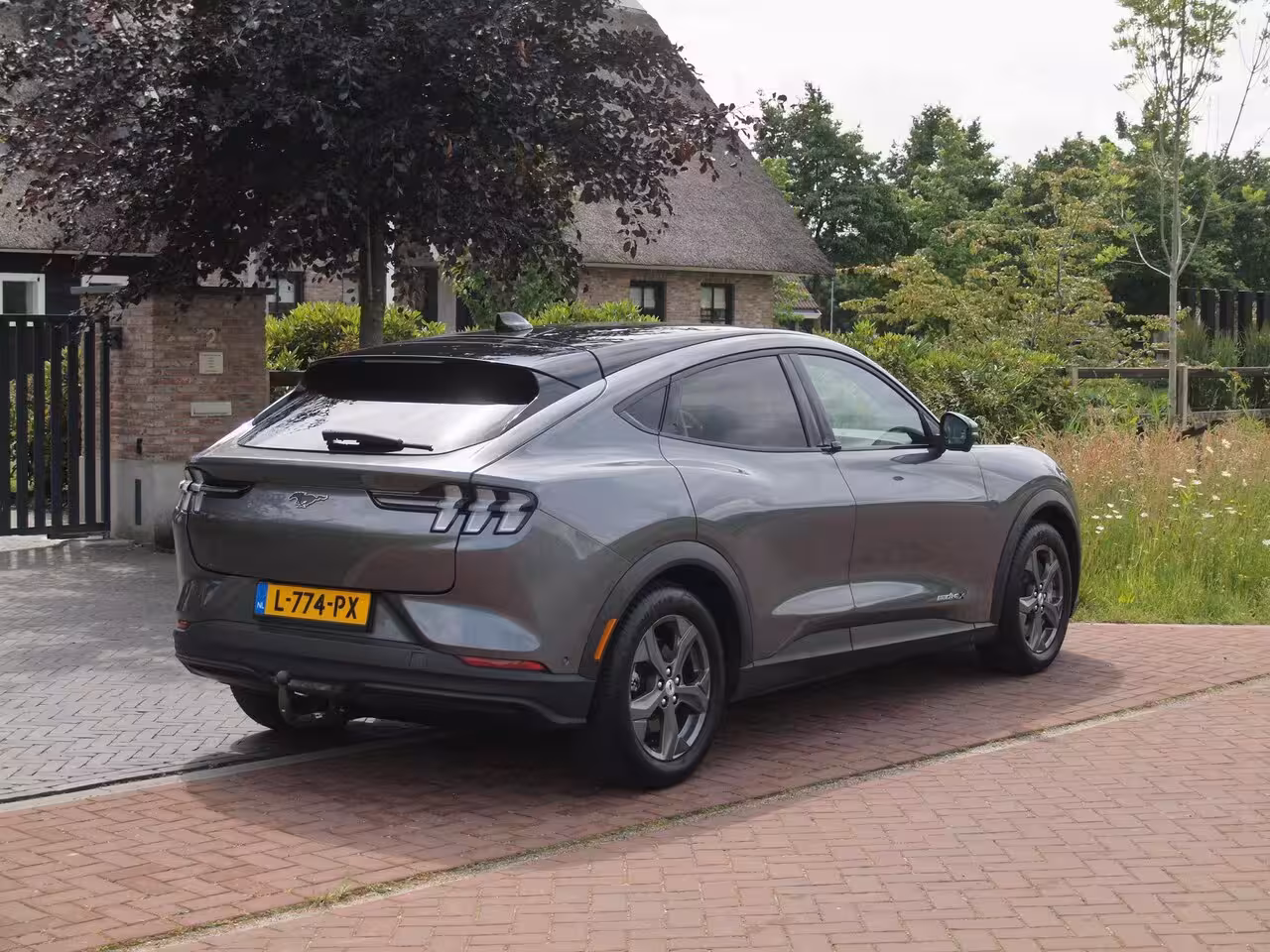 Ford Mustang Mach-E Extended RWD 98 kWh | SOH 94% | Panoramadak | Bang & Olufsen | 360 Camera | Trekhaak | App