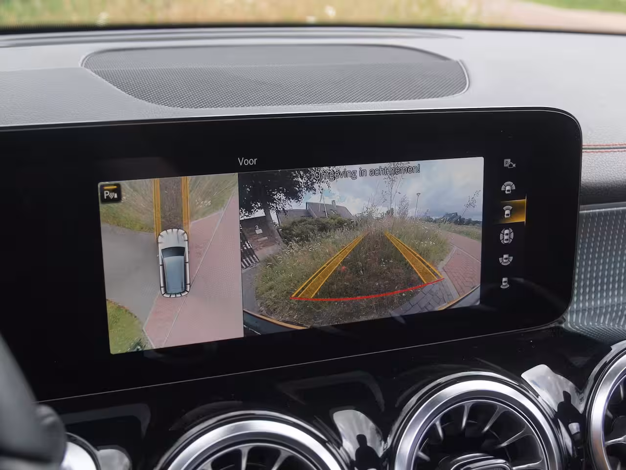 Mercedes-Benz EQB 250 AMG Line 7 Persoons 67 kWh | SOH 94% | Panoramadak | 360 Camera | Burmester | Apple Ca