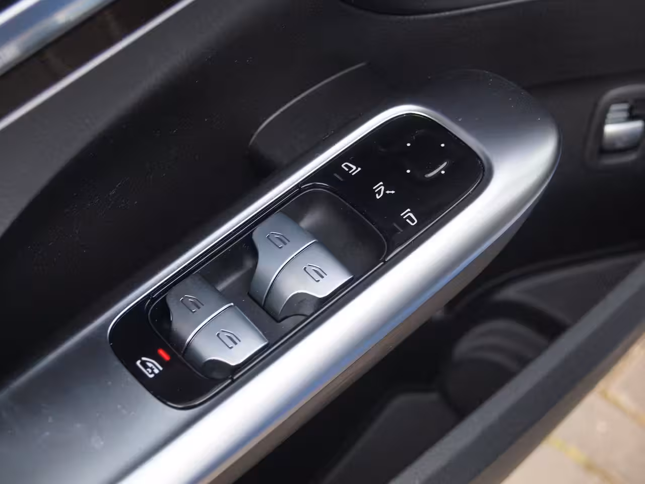 Mercedes-Benz C-klasse Estate 200 Launch Edition Luxury Line | Panoramadak | Burmester Audio | Camera | Sfeerverlichting