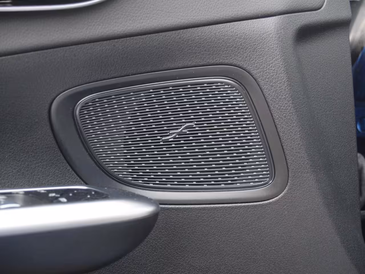 Mercedes-Benz C-klasse Estate 200 Launch Edition Luxury Line | Panoramadak | Burmester Audio | Camera | Sfeerverlichting