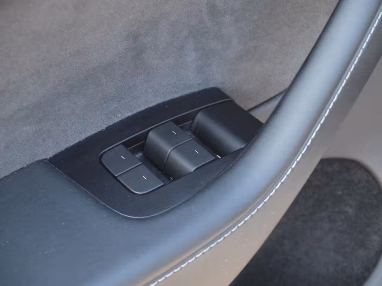 Tesla Model Y Performance AWD 75 kWh | SOH 94% | Panoramadak | Trekhaak | 360 Camera | Full Self Driving