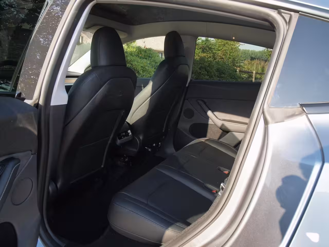 Tesla Model Y Performance AWD 75 kWh | SOH 94% | Panoramadak | Trekhaak | 360 Camera | Full Self Driving
