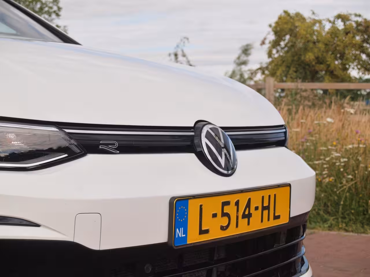 Volkswagen Golf Variant 1.5 TSI R-Line | Camera | Sfeerverlichting | ACC | Apple Carplay | NL-Auto |