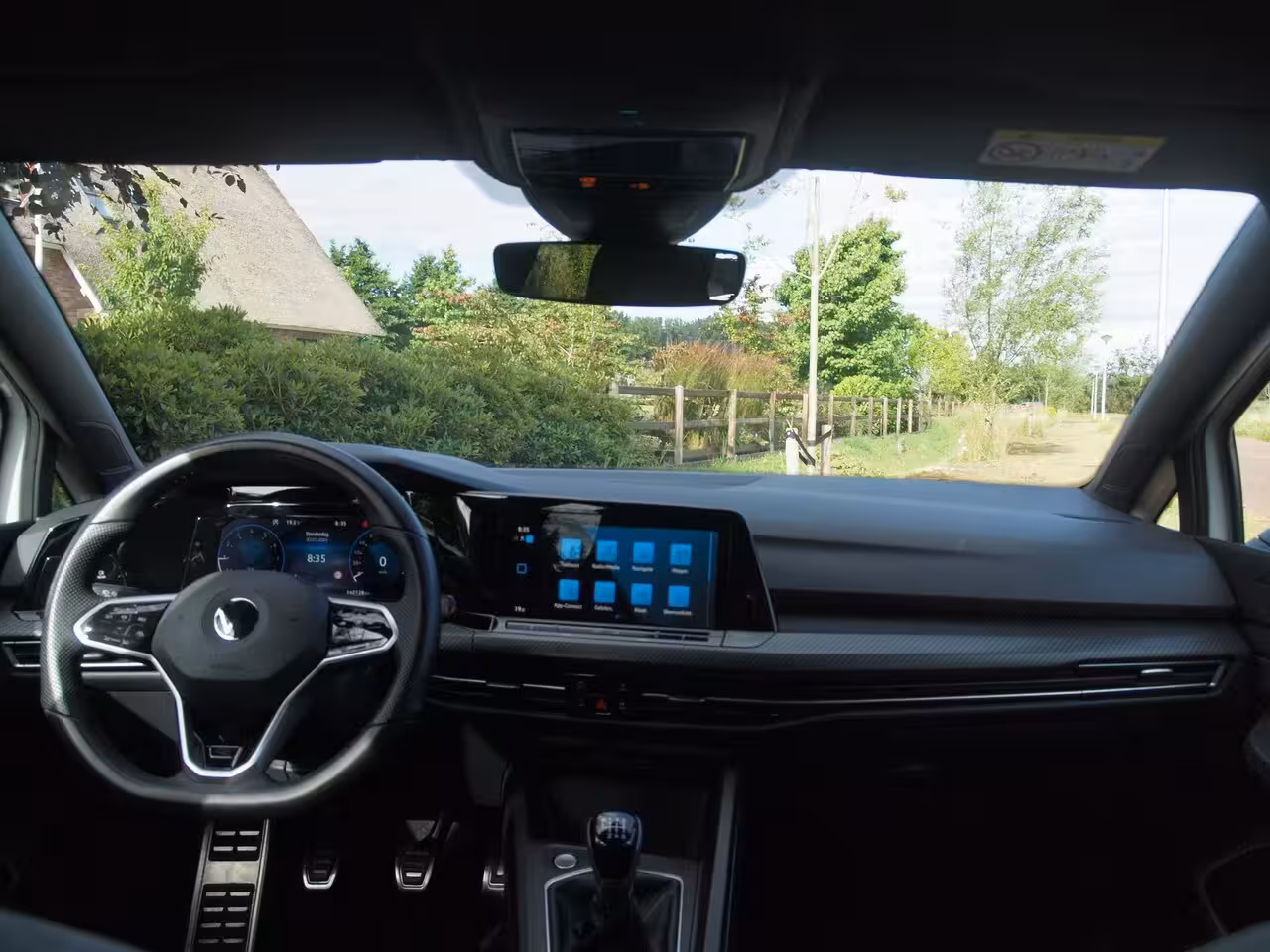 Volkswagen Golf Variant 1.5 TSI R-Line | Camera | Sfeerverlichting | ACC | Apple Carplay | NL-Auto |