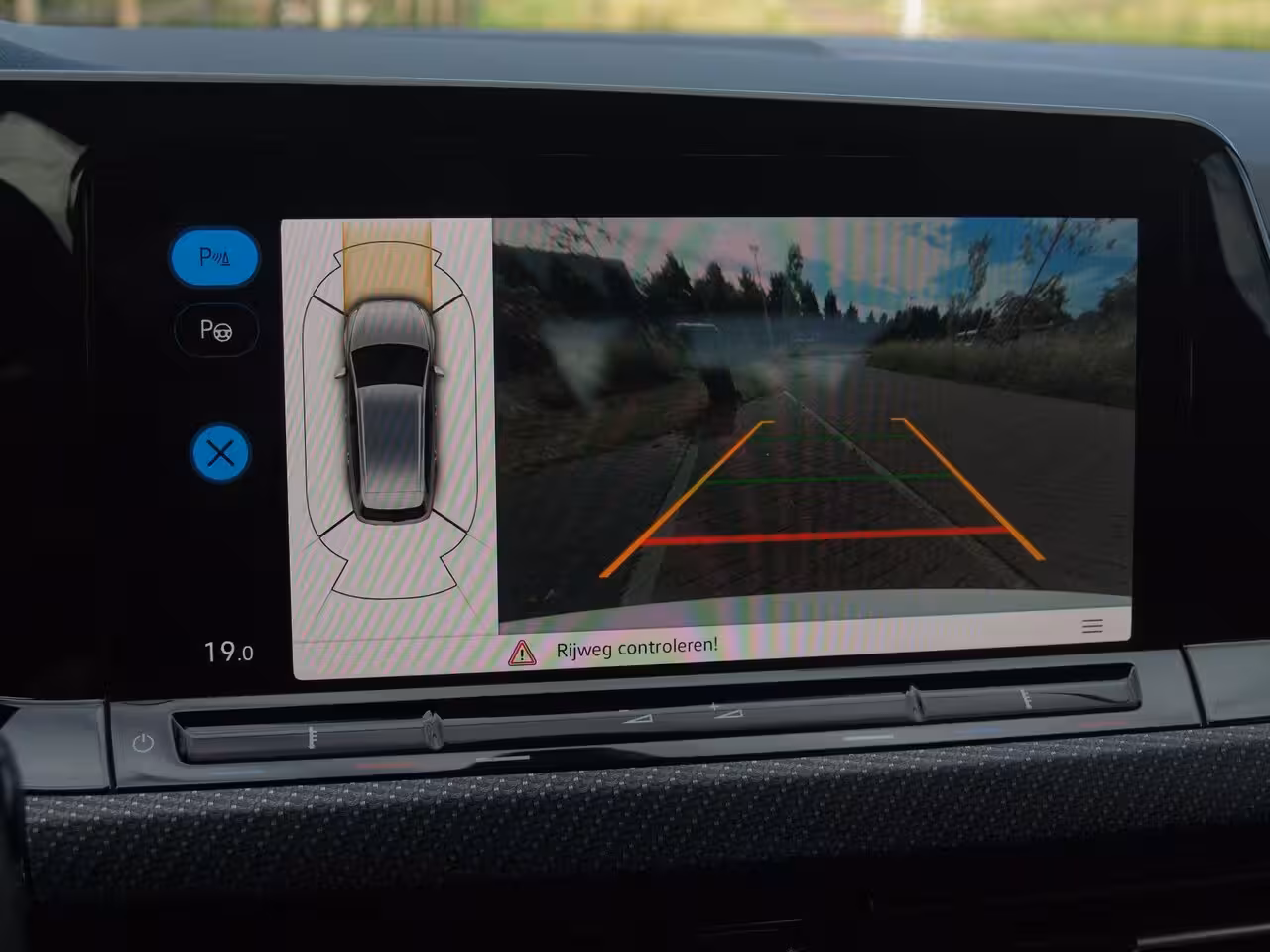 Volkswagen Golf Variant 1.5 TSI R-Line | Camera | Sfeerverlichting | ACC | Apple Carplay | NL-Auto |