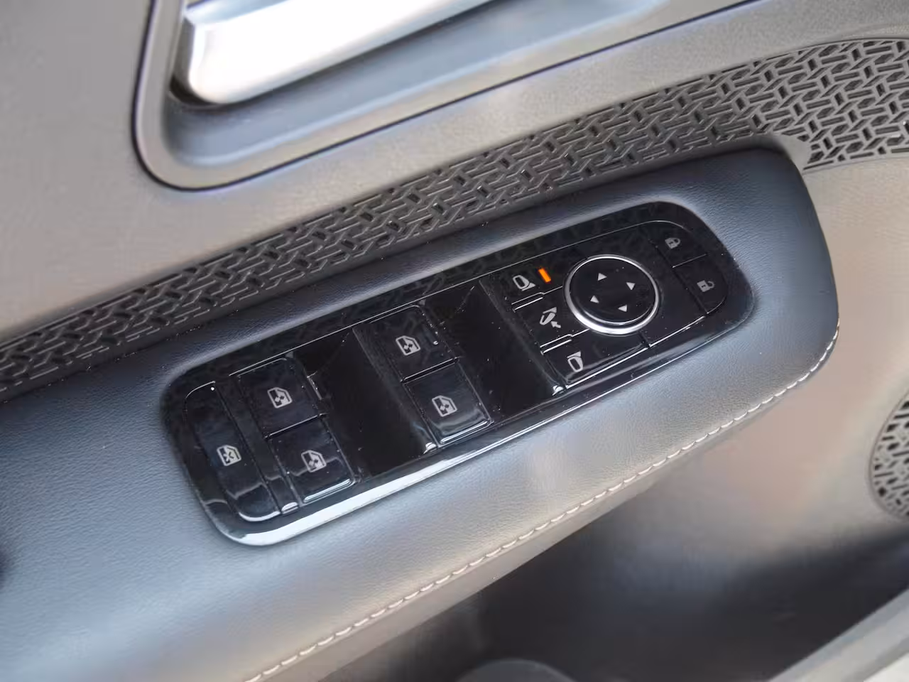 Nissan Ariya Advance 66 kWh | 360 Camera | Warmtepomp | DAB | Navi | NL-Auto |