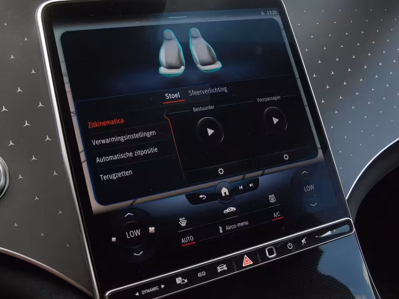 Mercedes-Benz EQE 350+ AMG Line 91 kWh | Burmester | Camera | Sfeerverlichting | ACC | NL-Auto |