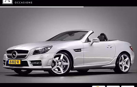 Mercedes-Benz SLK-klasse 200 AMG-Line (SFEERVERLICHTING, STOEL- & NEKVERWARMING, NAVIGATIESYSTEEM, CRUISE CONTROL,