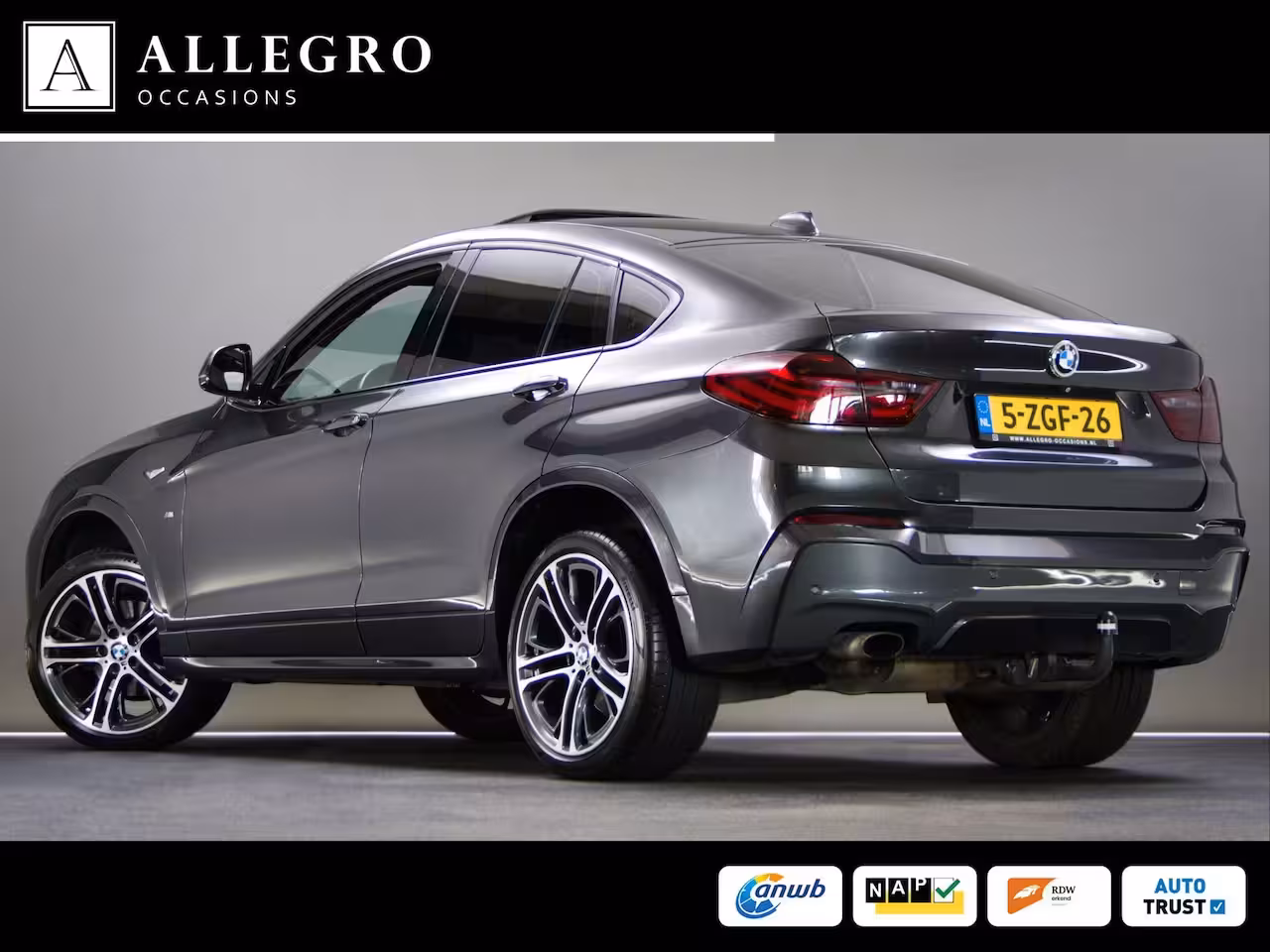 BMW X4 XDrive20i High Executive M-Sport (SCHUIF-/KANTELDAK, ACHTERUITRIJCAMERA, TREKHAAK, NAVIGAT