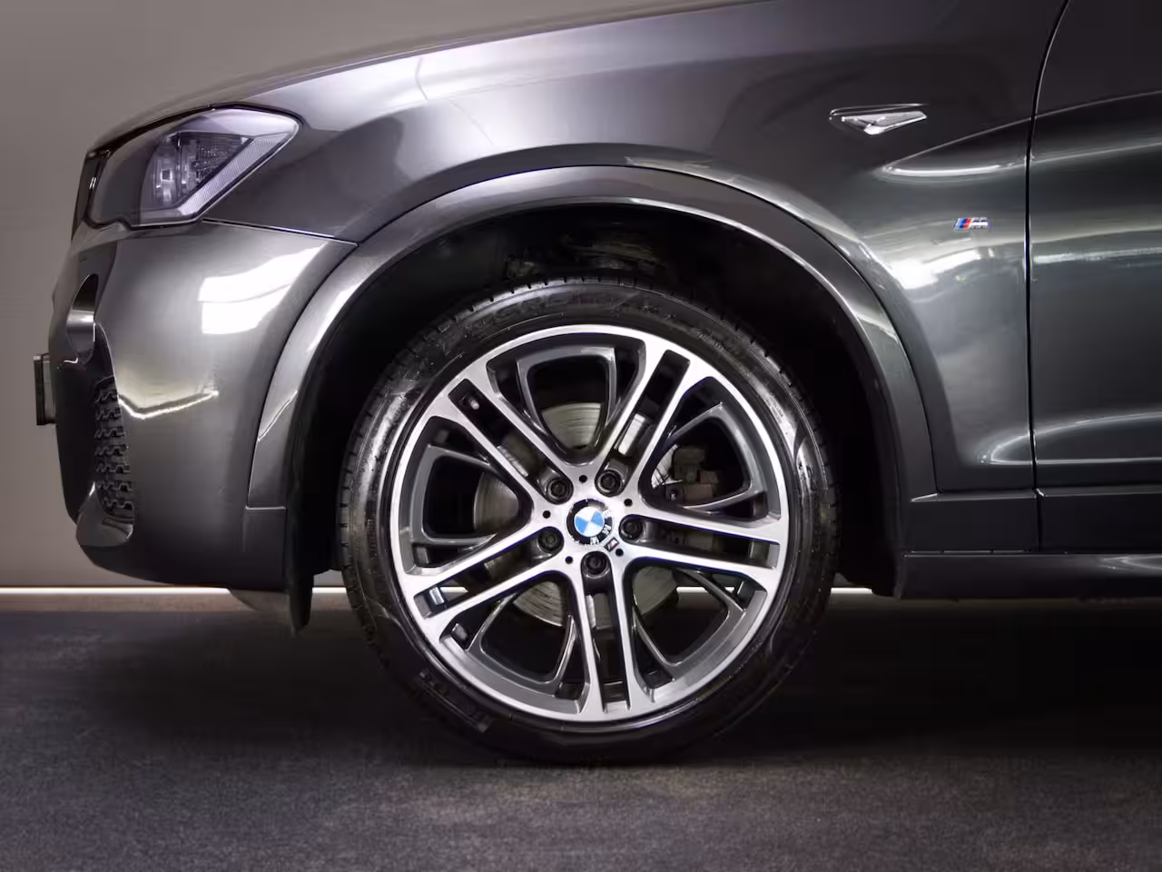 BMW X4 XDrive20i High Executive M-Sport (SCHUIF-/KANTELDAK, ACHTERUITRIJCAMERA, TREKHAAK, NAVIGAT