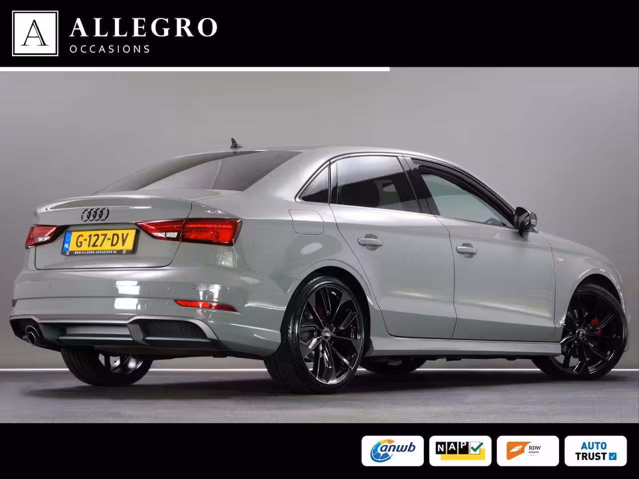 Audi A3 Limousine 30 TFSI Sport S-Line Edition (CRUISE CONTROL, CLIMATE CONTROL, NAVIGATIESYSTEEM, SPORTSTOE