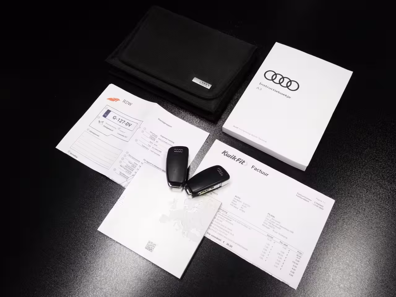 Audi A3 Limousine 30 TFSI Sport S-Line Edition (CRUISE CONTROL, CLIMATE CONTROL, NAVIGATIESYSTEEM, SPORTSTOE