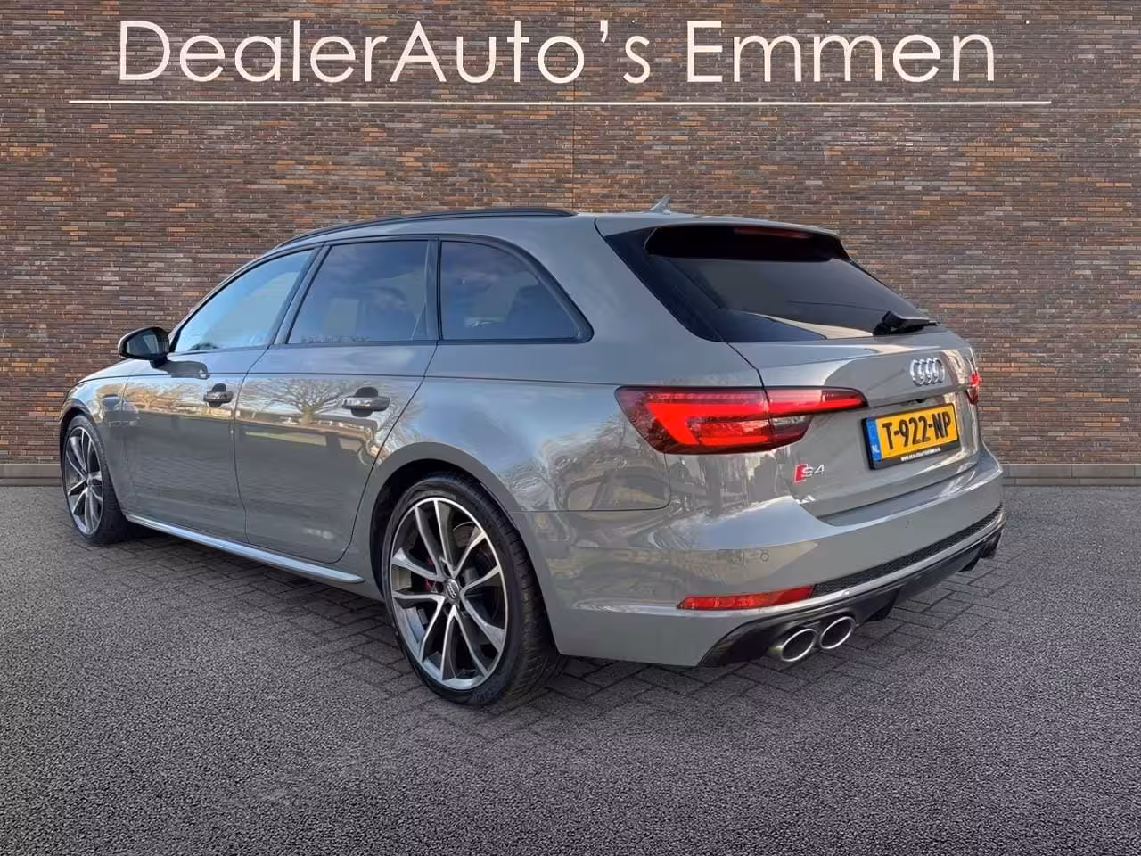 Audi S4 Avant 3.0 TDI S4 quattro A4 Avant 3.0 TDI S4 quattro