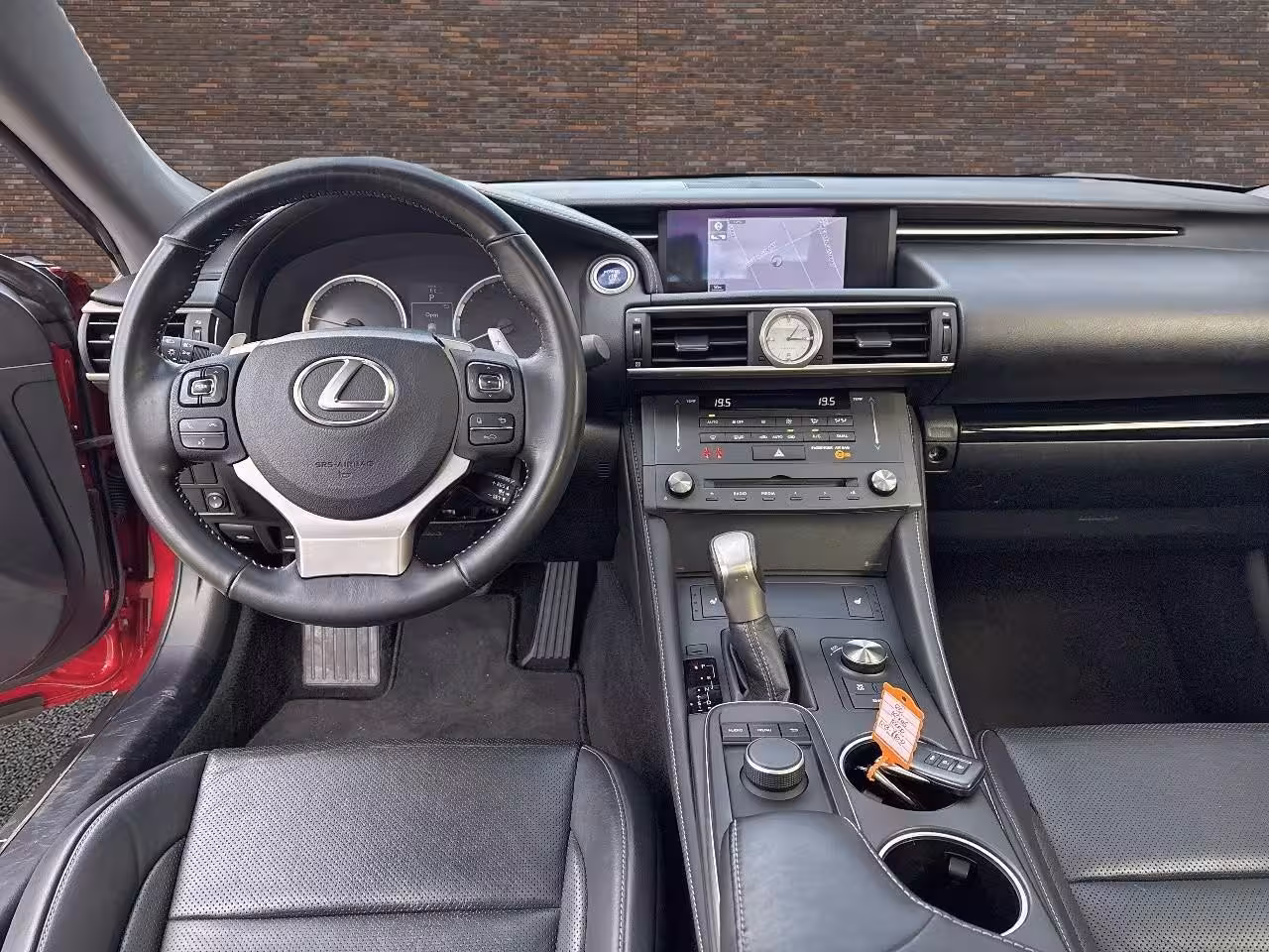 Lexus RC 300h Business Line Pro