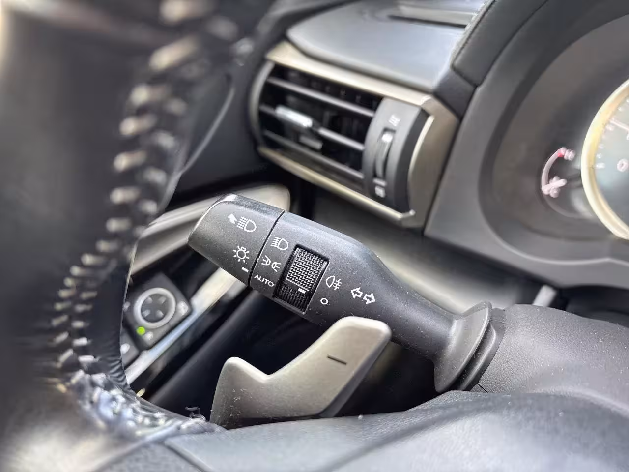 Lexus RC 300h Business Line Pro