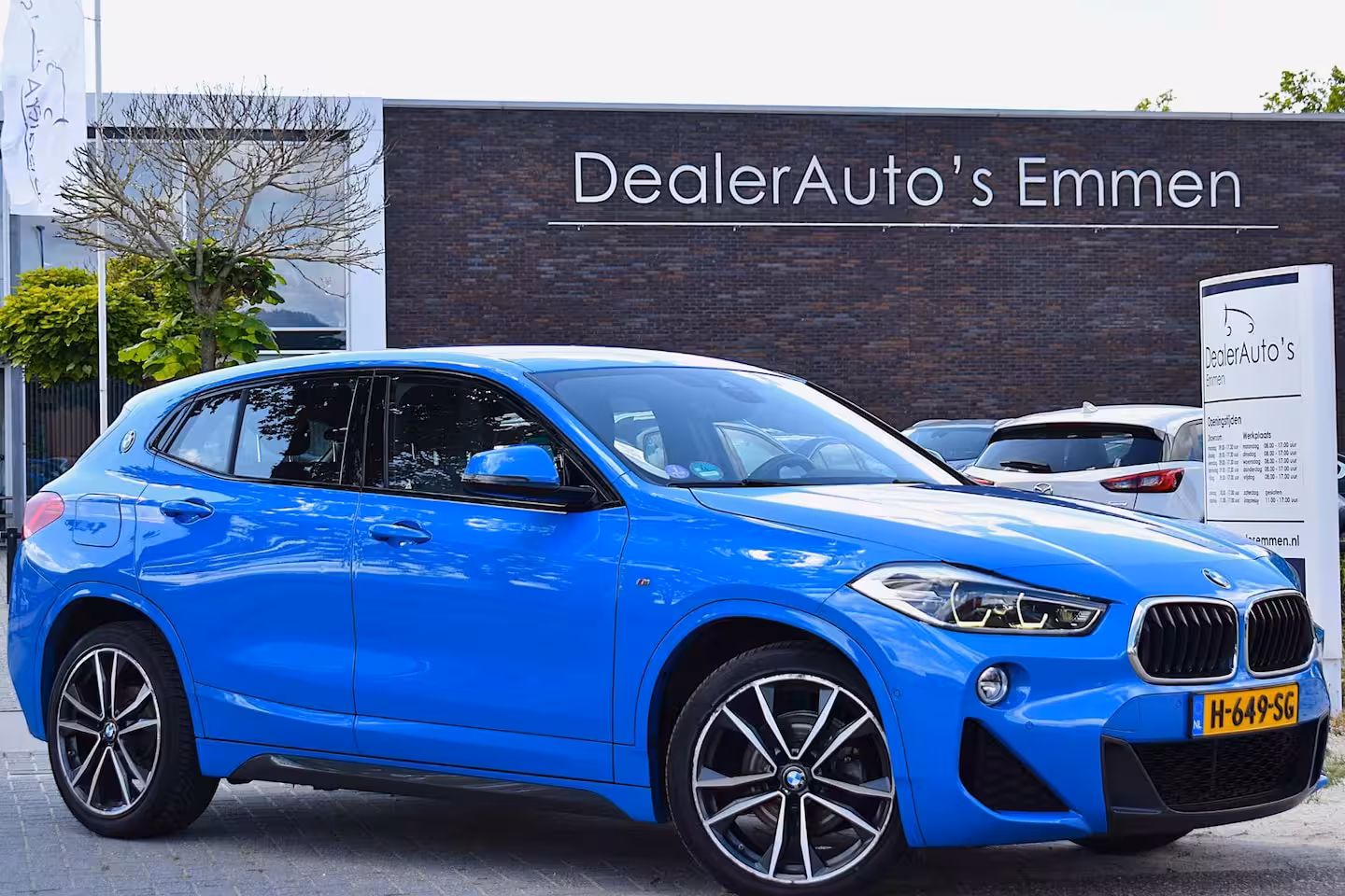 BMW X2 18i M-PAKKET ECC LMV NAVI TREKHAAK