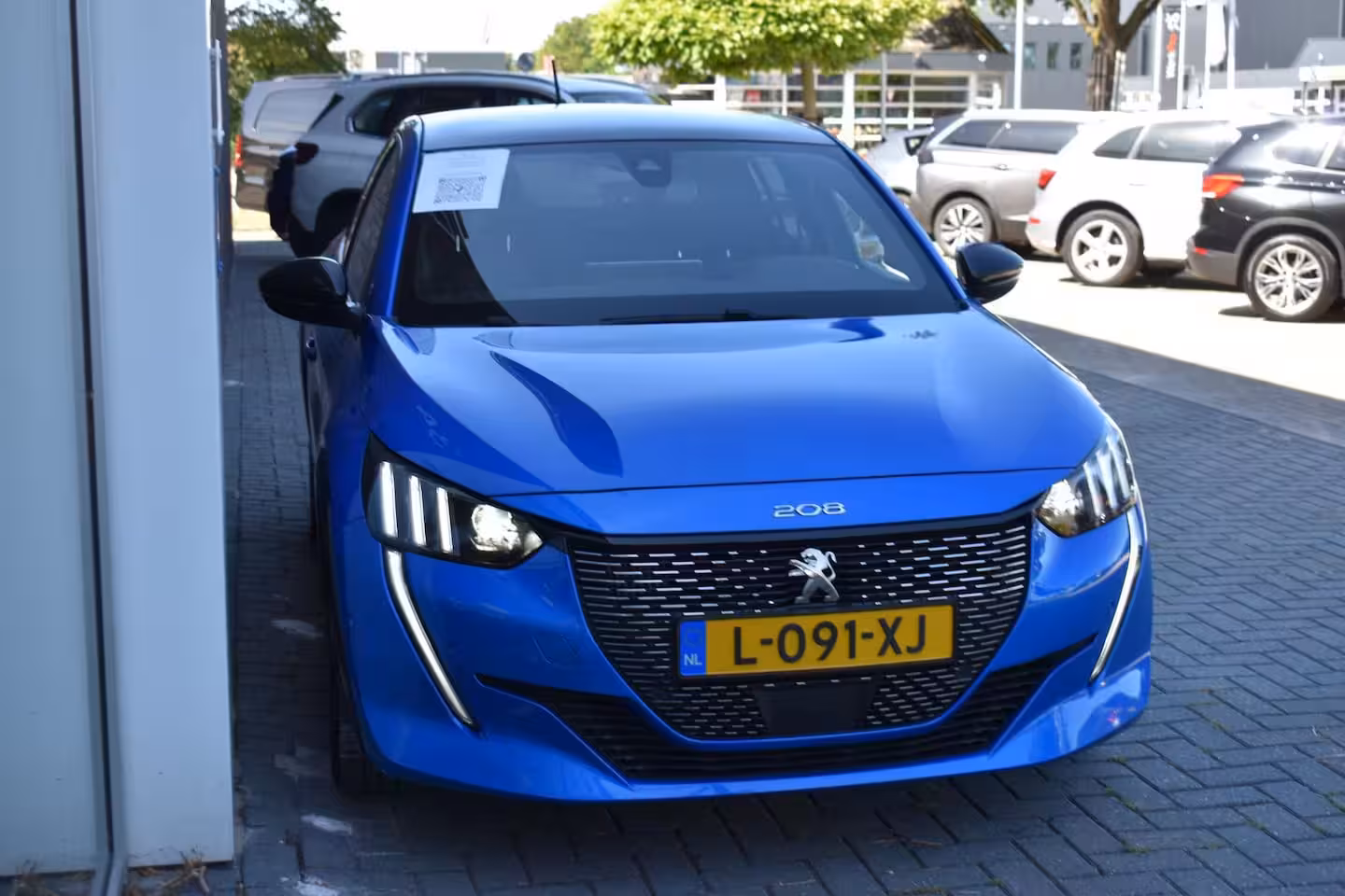 Peugeot 208 1.2GT-LINE nieuwe riem PANODAK LEDER
