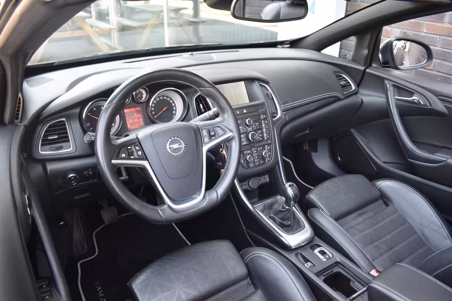 Opel Cascada 2.0 CDTI 163PK LEDER NAVI LMV SPORTSTOELEN
