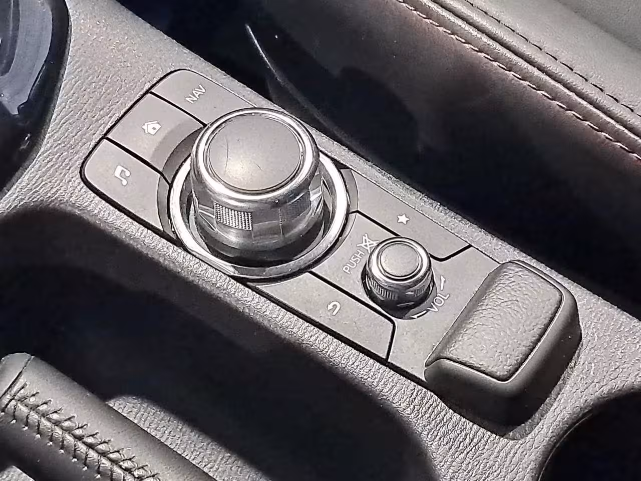 Mazda CX-3 2.0 GT-M LEDER NAVI LMV CRUISE