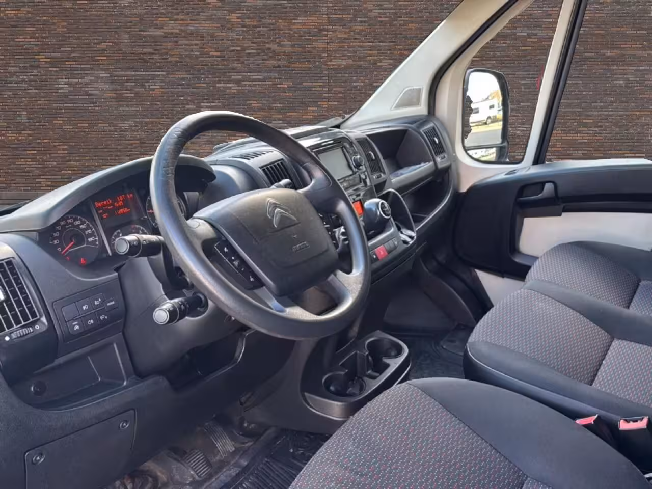 Citroën Jumper 35 2.0 BlueHDi L4H2 ECC CRUISE TREKHAAK