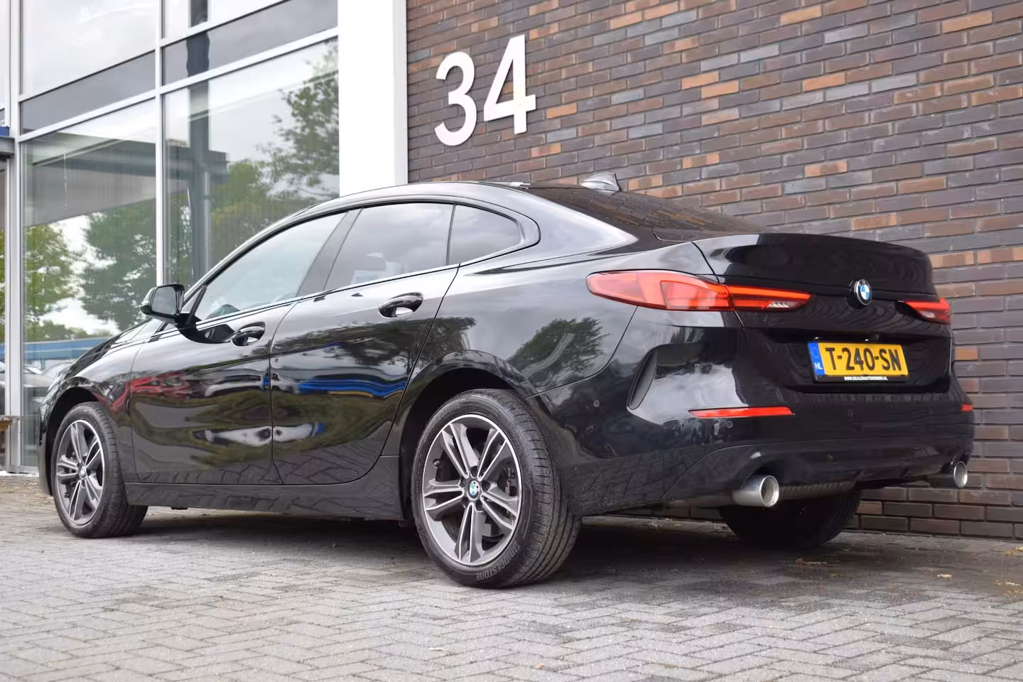 BMW 2-serie Gran Coupé 220i LEDER SPORTSTOELEN VIRTUAL NAVI