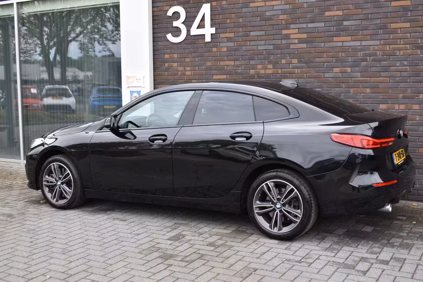 BMW 2-serie Gran Coupé 220i LEDER SPORTSTOELEN VIRTUAL NAVI