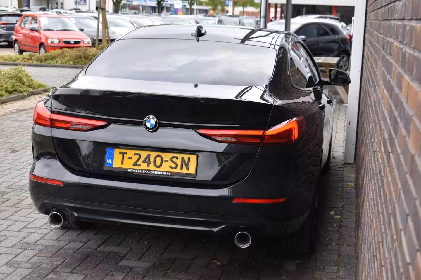 BMW 2-serie Gran Coupé 220i LEDER SPORTSTOELEN VIRTUAL NAVI