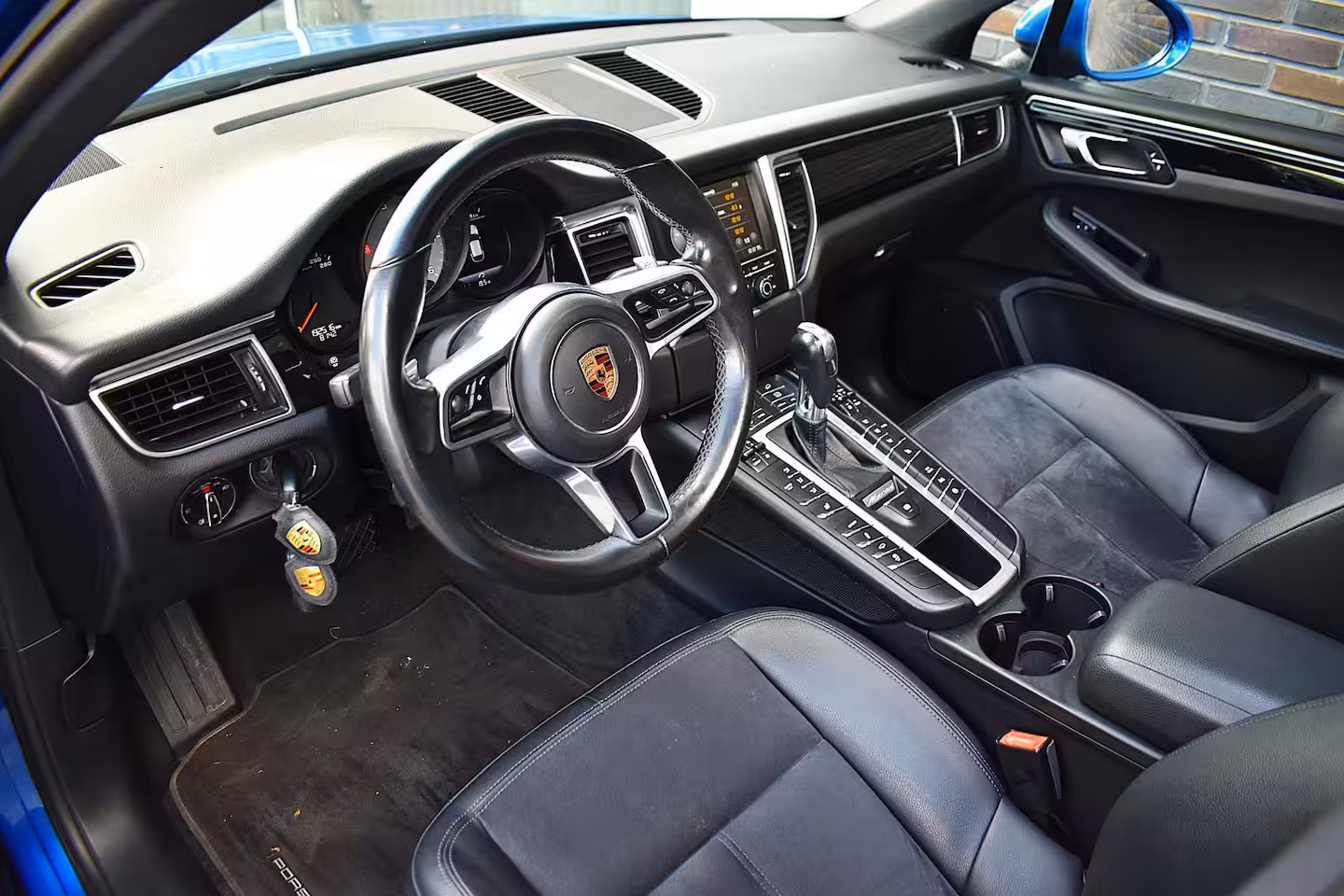 Porsche Macan 3.0 D PANODAK LED LUCHTVERING NAVI XENON