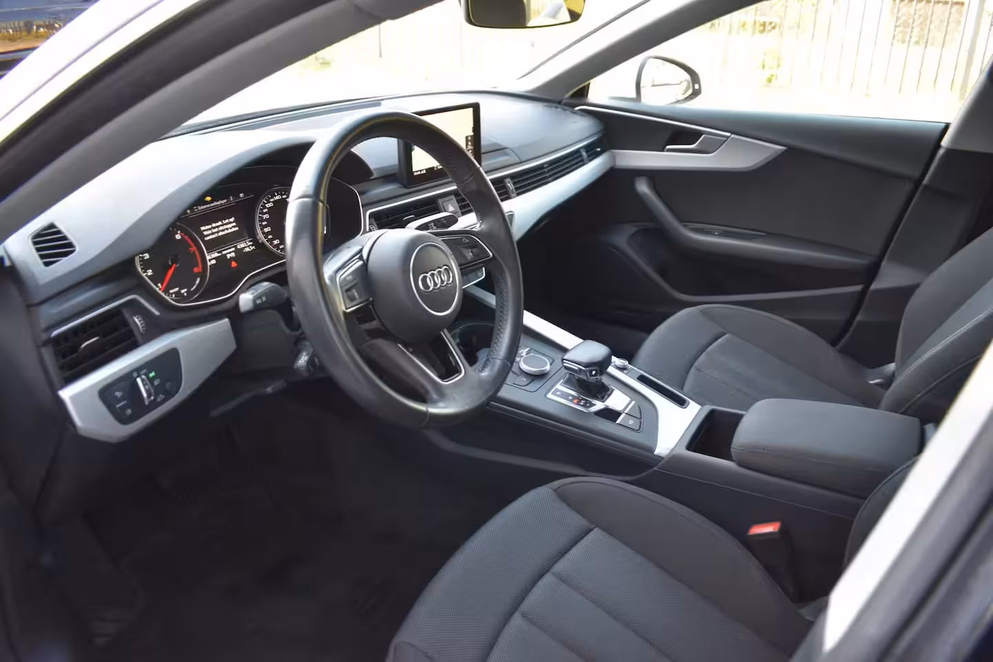 Audi A5 Sportback 35 TFSI ECC LMV NAVI CRUISE TREKHAAK