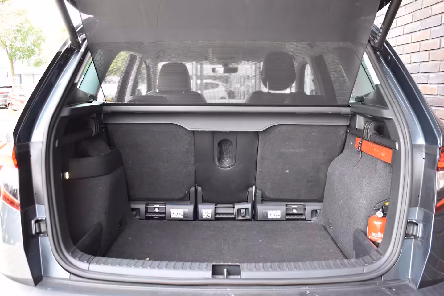 Skoda Karoq 1.5 TSI LEDER LMV NAVIGATIE CRUISE
