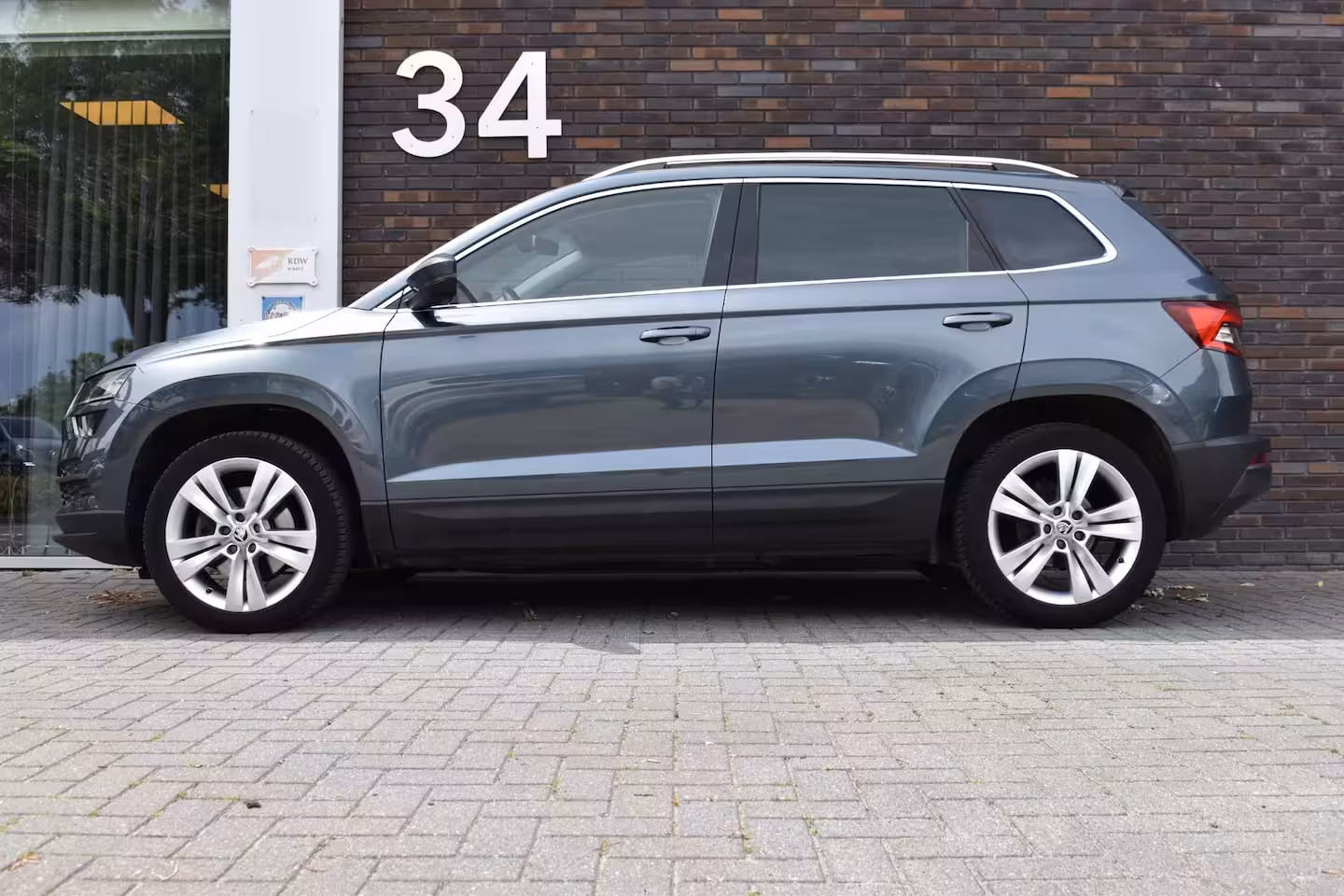 Skoda Karoq 1.5 TSI LEDER LMV NAVIGATIE CRUISE