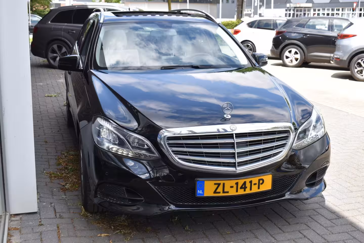 Mercedes-Benz E-klasse Estate 200 Ambition PANOD LEDER LMV NAVI