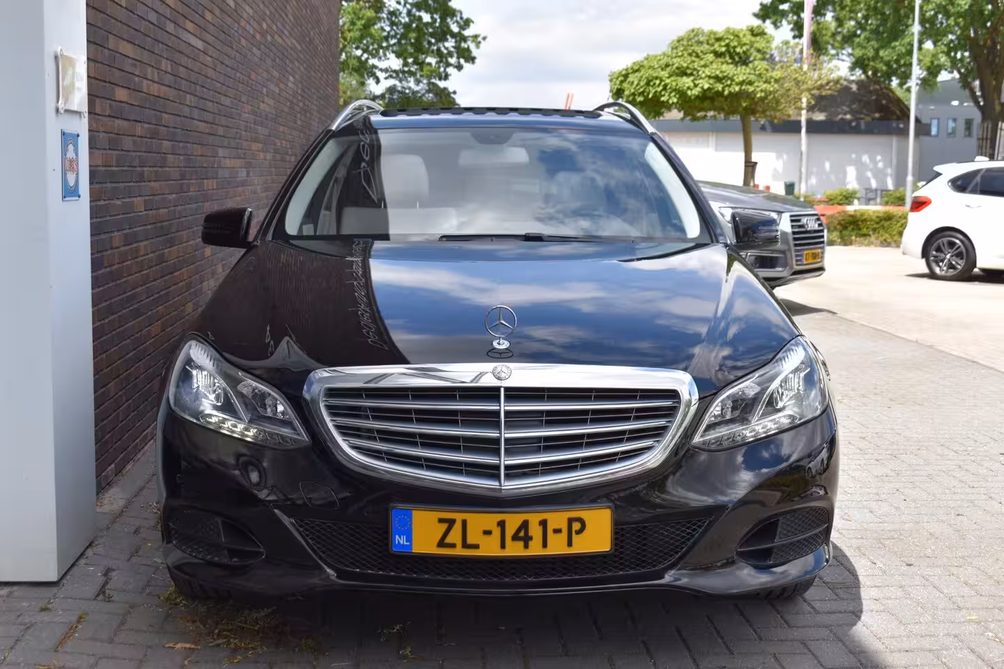Mercedes-Benz E-klasse Estate 200 Ambition PANOD LEDER LMV NAVI