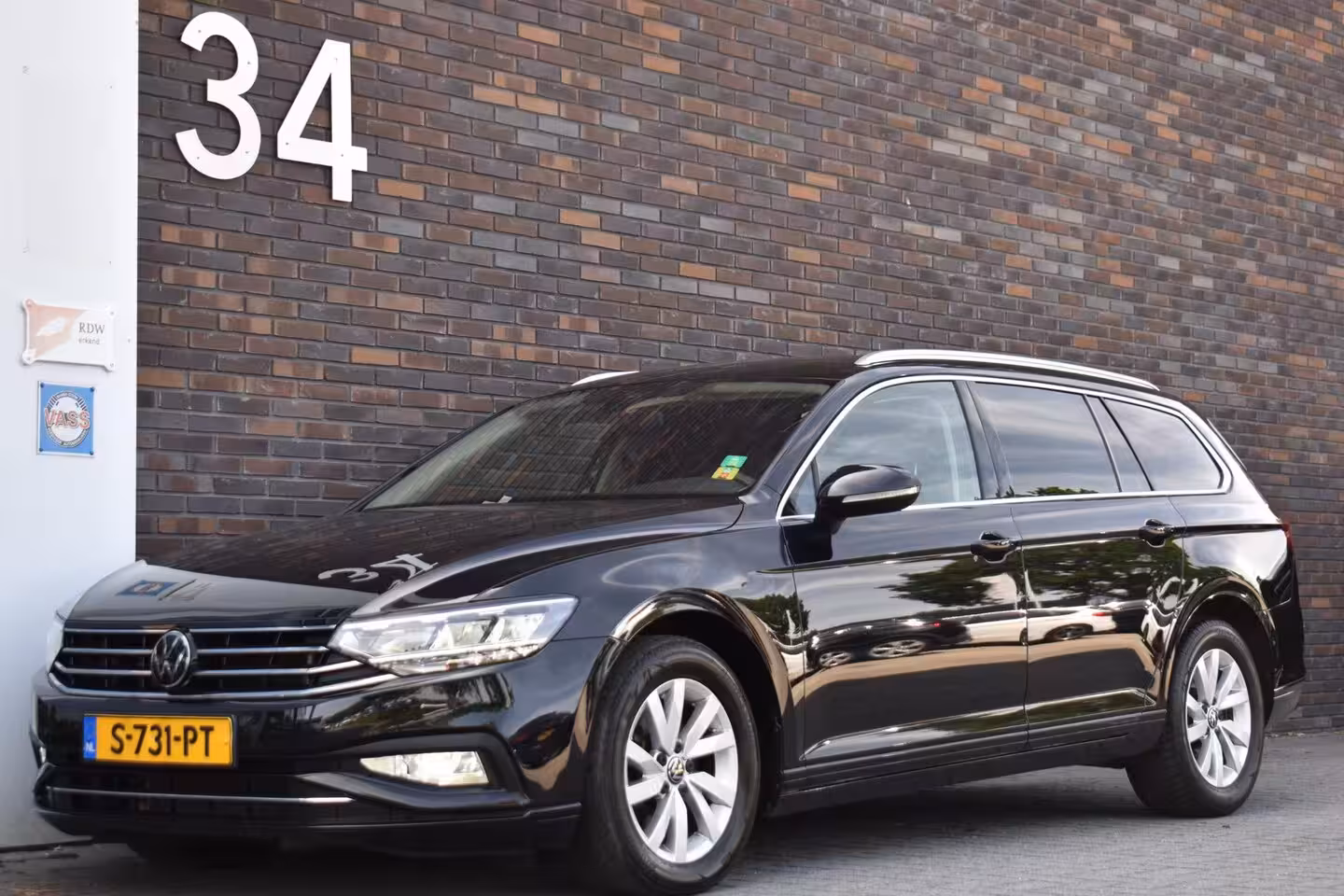 Volkswagen Passat Variant 2.0 TDI VIRTUAL NAVI LMV SPORTSTOEL