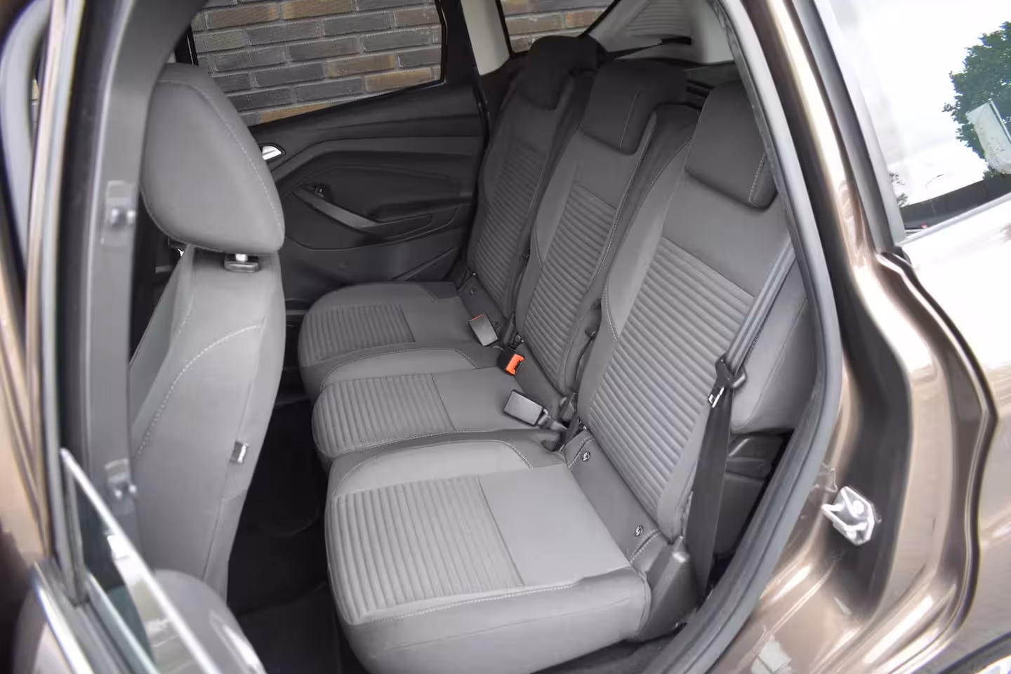 Ford C-Max 125PK Titanium ECC LMV NAVI TREKHAAK