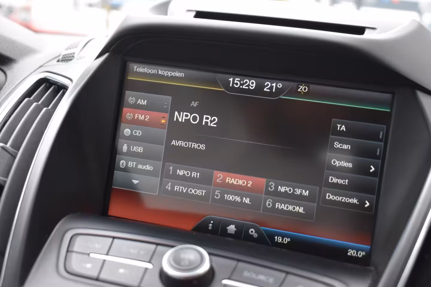 Ford C-Max 125PK Titanium ECC LMV NAVI TREKHAAK