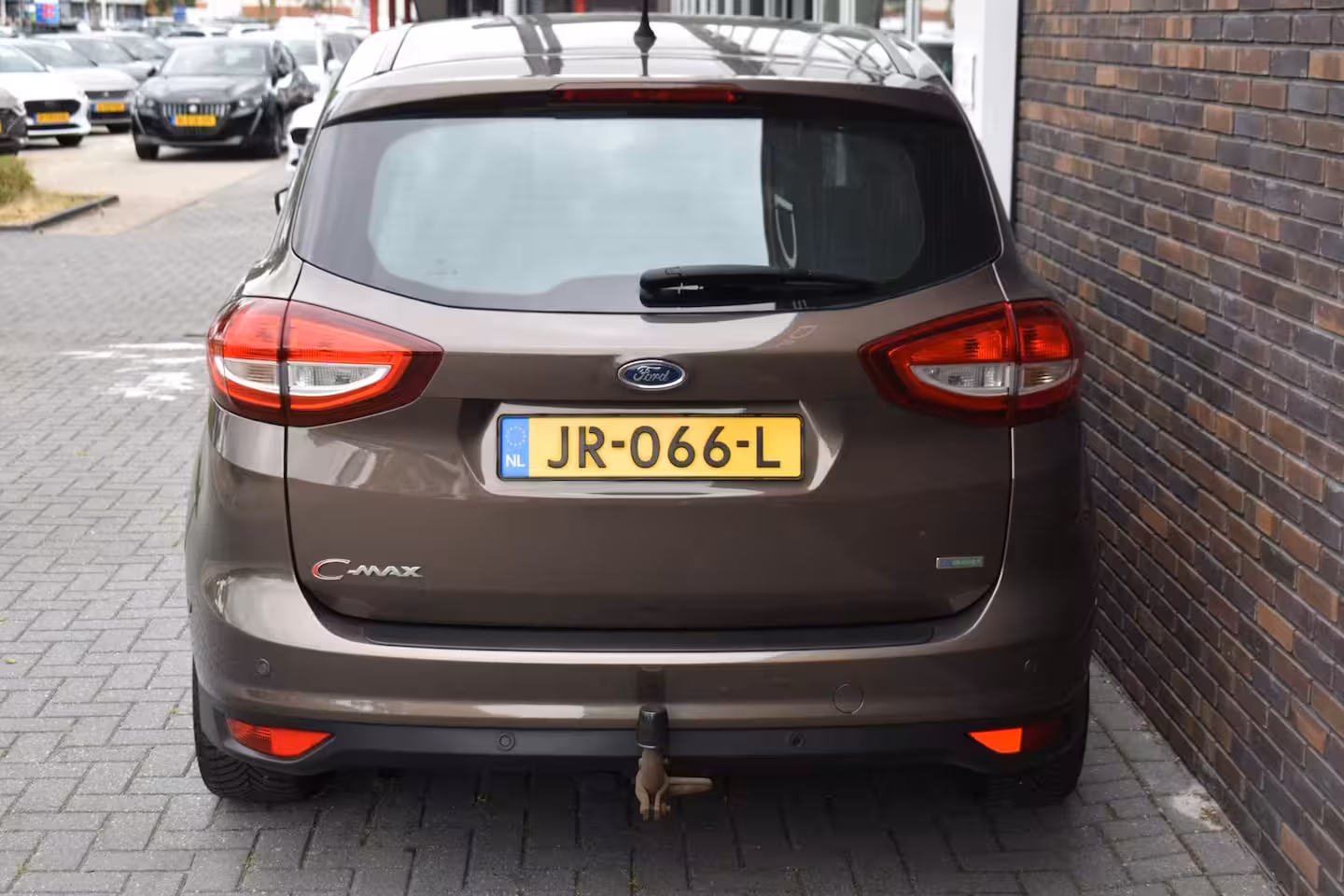 Ford C-Max 125PK Titanium ECC LMV NAVI TREKHAAK
